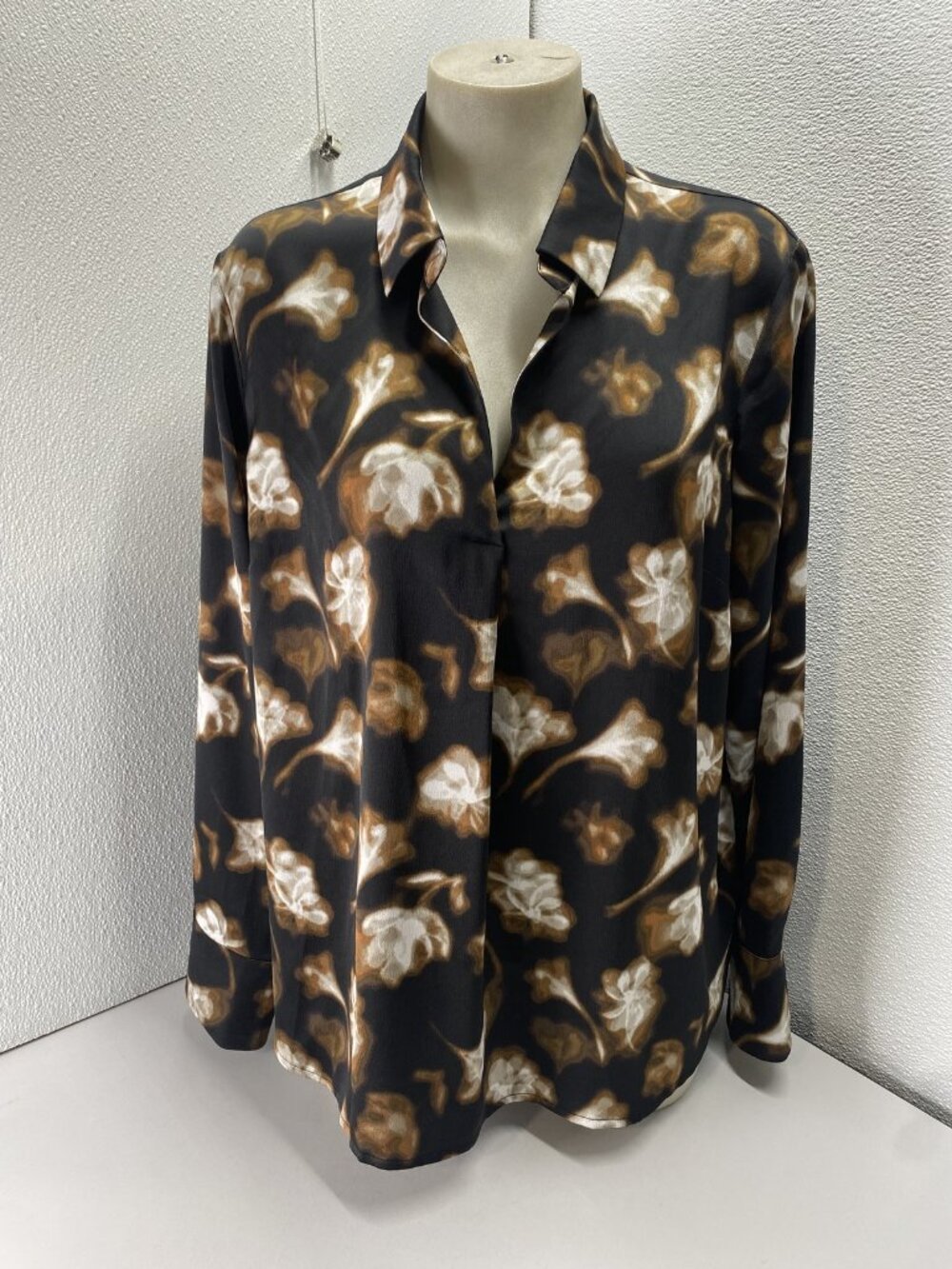 Nic+Zoe Womens Golden Ginko Popover Shirt Size OX(XXL) Black, Brown